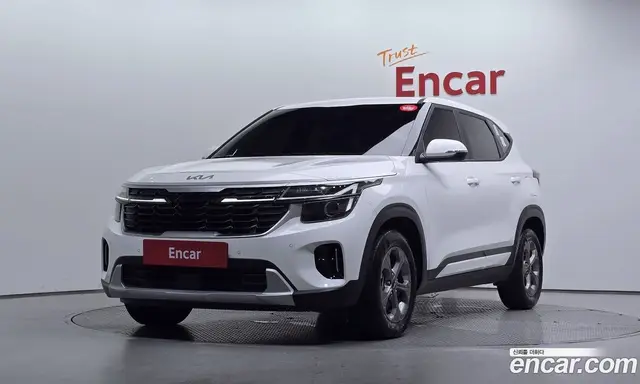 Kia Seltos 2024 1.6 автомат (гидро), миниатюра 1 Kia Seltos 2024 1.6 автомат (гидро), миниатюра 1