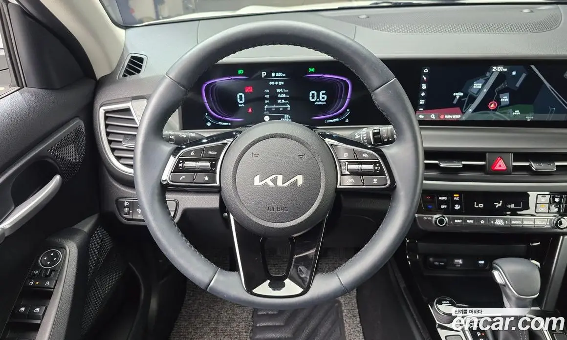 Kia Seltos 2024 1.6 автомат (гидро), фото 13 Kia Seltos 2024 1.6 автомат (гидро), фото 13