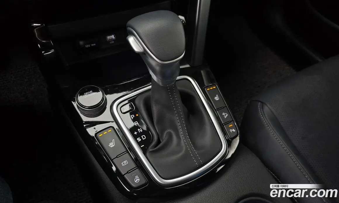 Kia Seltos 2024 1.6 автомат (гидро), фото 9 Kia Seltos 2024 1.6 автомат (гидро), фото 9