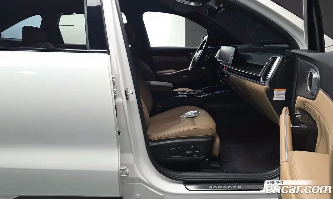 Kia Sorento 2024 1.6 автомат (гидро), фото 16 Kia Sorento 2024 1.6 автомат (гидро), фото 16