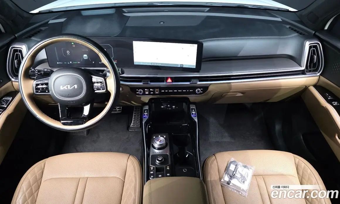 Kia Sorento 2024 1.6 автомат (гидро), фото 10 Kia Sorento 2024 1.6 автомат (гидро), фото 10
