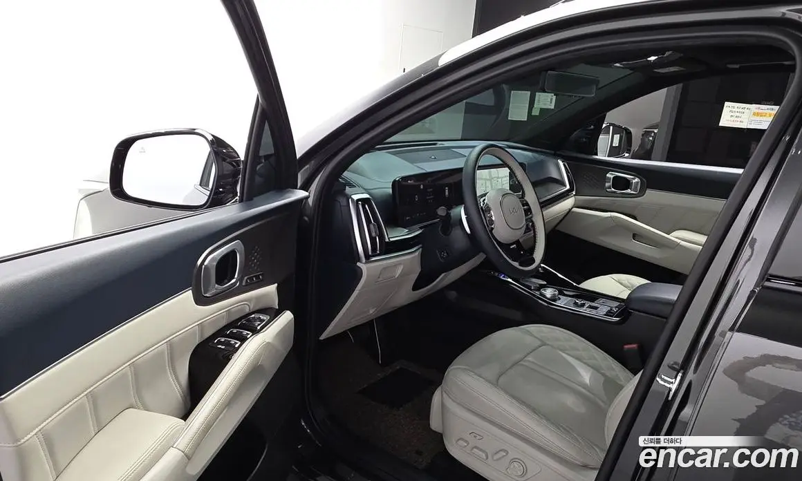 Kia Sorento 2024 1.6 автомат (гидро), фото 13 Kia Sorento 2024 1.6 автомат (гидро), фото 13