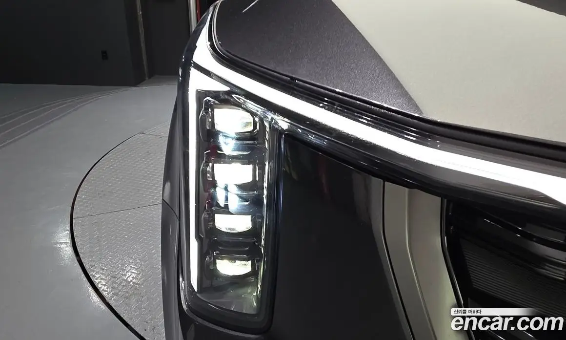 Kia Sorento 2024 1.6 автомат (гидро), фото 8 Kia Sorento 2024 1.6 автомат (гидро), фото 8