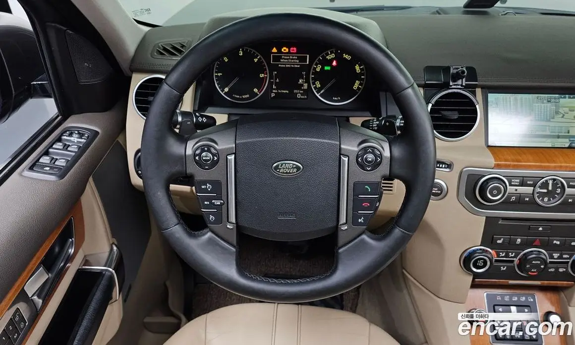 Land Rover Discovery 2014 3.0 автомат (гидро), фото 13 Land Rover Discovery 2014 3.0 автомат (гидро), фото 13