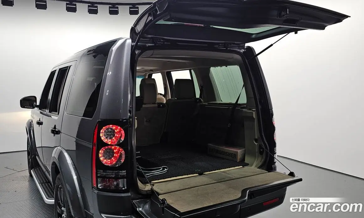 Land Rover Discovery 2014 3.0 автомат (гидро), фото 20 Land Rover Discovery 2014 3.0 автомат (гидро), фото 20
