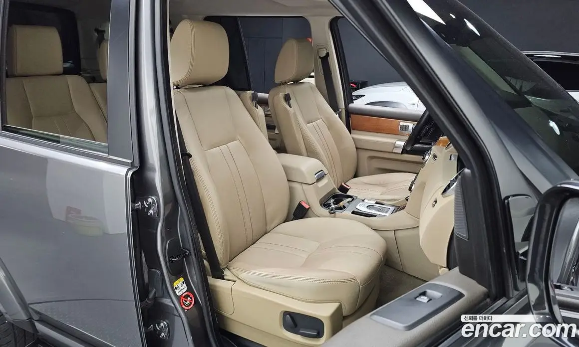 Land Rover Discovery 2014 3.0 автомат (гидро), фото 10 Land Rover Discovery 2014 3.0 автомат (гидро), фото 10