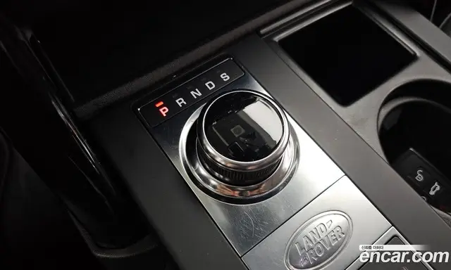 Land Rover Discovery 2019 3.0 автомат (гидро), миниатюра 12