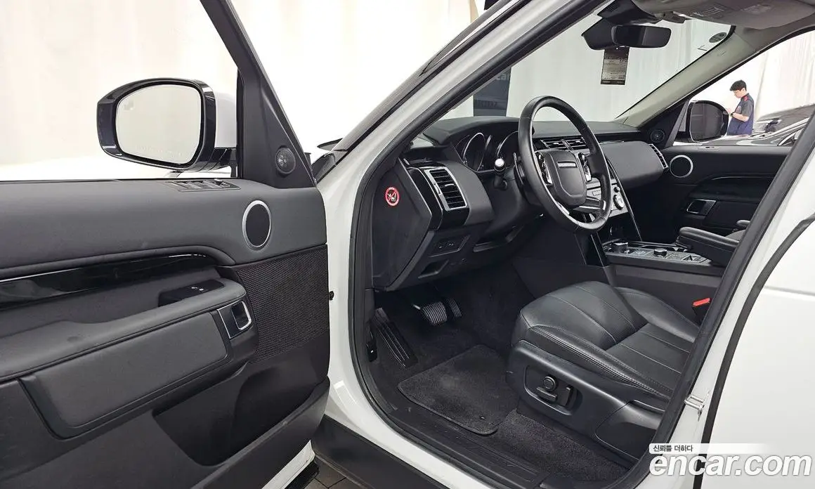 Land Rover Discovery 2019 3.0 автомат (гидро), фото 13 Land Rover Discovery 2019 3.0 автомат (гидро), фото 13