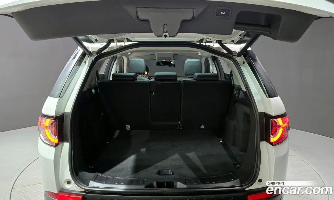 Land Rover Discovery Sport 2016 2.0 автомат (гидро), фото 20 Land Rover Discovery Sport 2016 2.0 автомат (гидро), фото 20