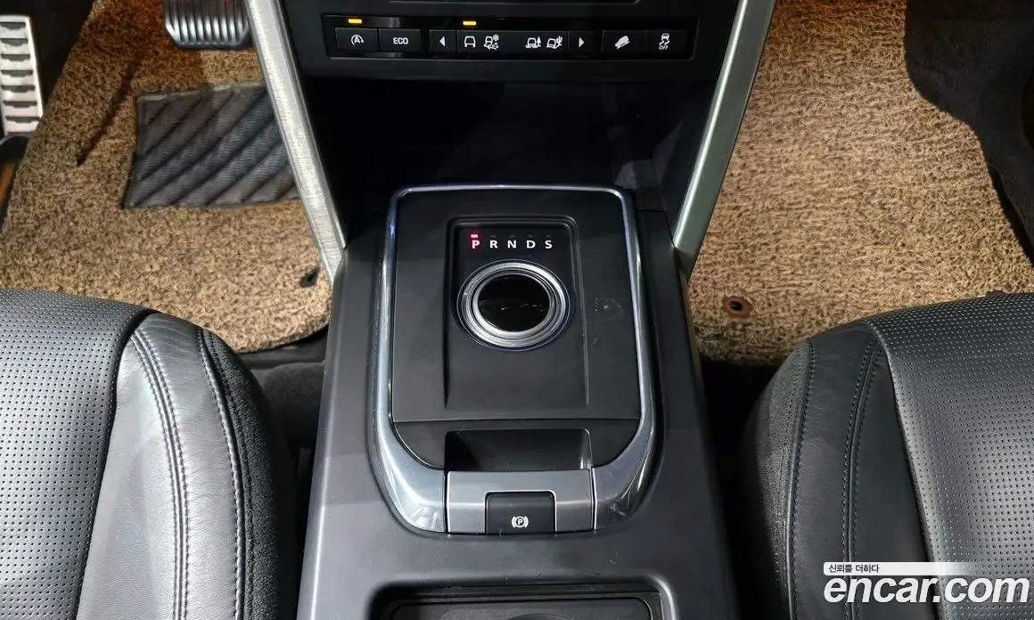 Land Rover Discovery Sport 2016 2.0 автомат (гидро), фото 9 Land Rover Discovery Sport 2016 2.0 автомат (гидро), фото 9