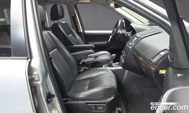 Land Rover Freelander 2012 2.2 автомат (гидро), миниатюра 11 Land Rover Freelander 2012 2.2 автомат (гидро), миниатюра 11