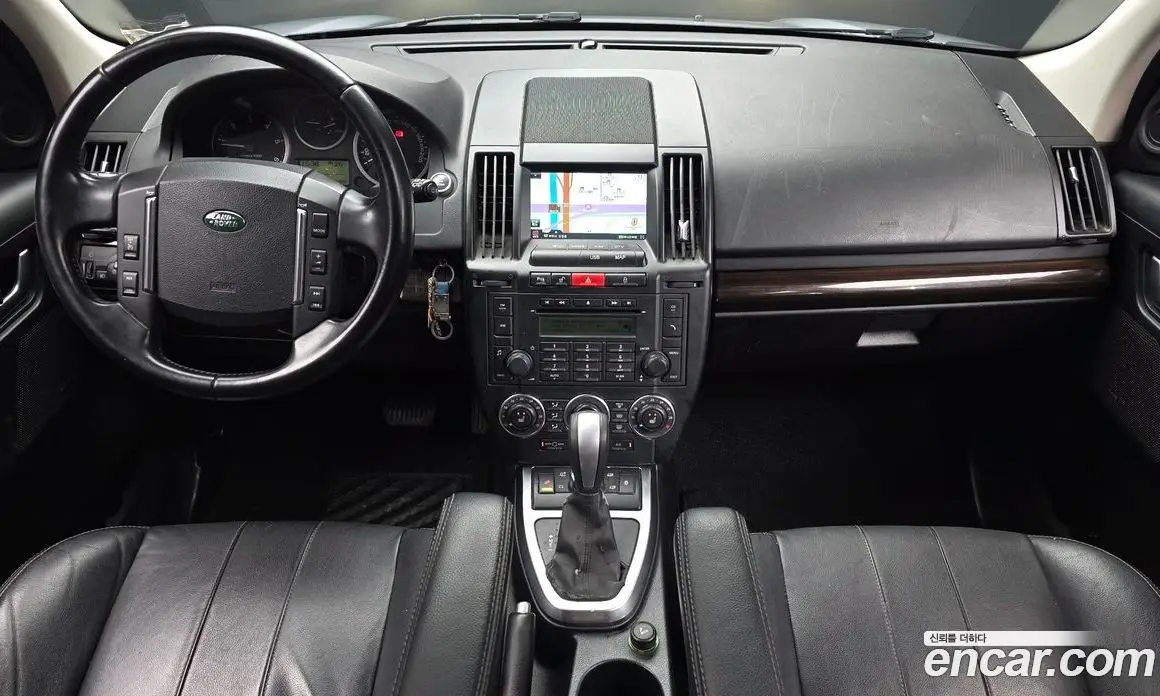 Land Rover Freelander 2012 2.2 автомат (гидро), фото 7 Land Rover Freelander 2012 2.2 автомат (гидро), фото 7