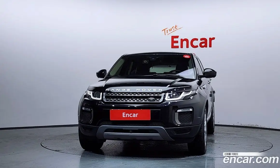 Land Rover Range Rover Evoque 2017 2.0 автомат (гидро), фото 3 Land Rover Range Rover Evoque 2017 2.0 автомат (гидро), фото 3