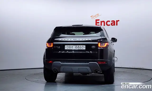 Land Rover Range Rover Evoque 2017 2.0 автомат (гидро), миниатюра 4 Land Rover Range Rover Evoque 2017 2.0 автомат (гидро), миниатюра 4
