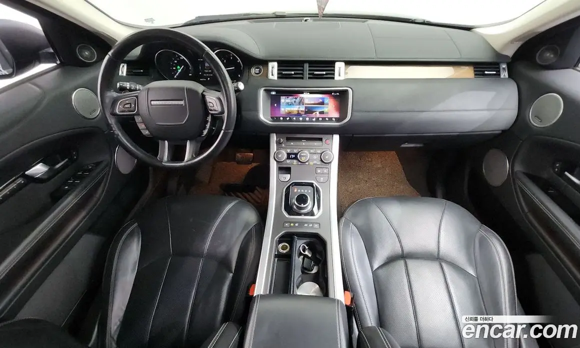 Land Rover Range Rover Evoque 2017 2.0 автомат (гидро), фото 7 Land Rover Range Rover Evoque 2017 2.0 автомат (гидро), фото 7