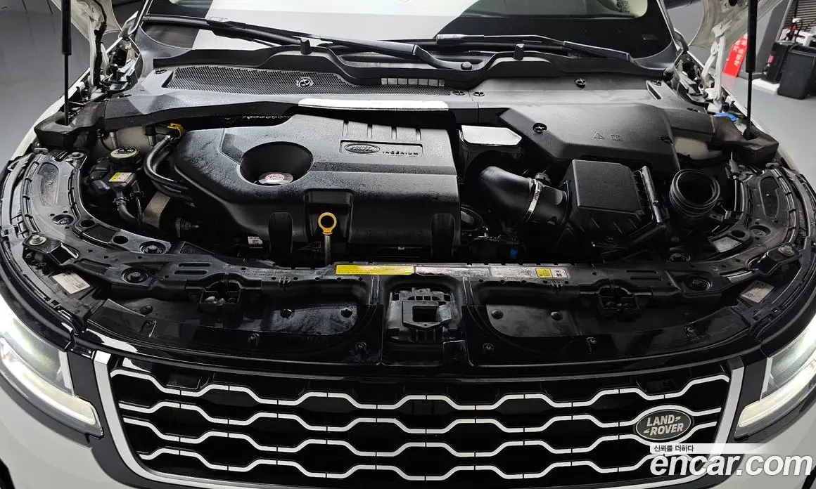 Land Rover Range Rover Evoque 2019 2.0 автомат (гидро), фото 5 Land Rover Range Rover Evoque 2019 2.0 автомат (гидро), фото 5