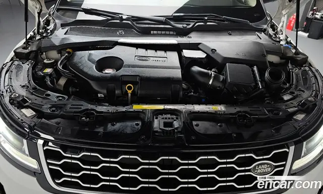 Land Rover Range Rover Evoque 2019 2.0 автомат (гидро), миниатюра 5 Land Rover Range Rover Evoque 2019 2.0 автомат (гидро), миниатюра 5
