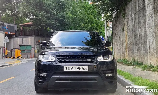Land Rover Range Rover Sport 2016 3.0 автомат (гидро), миниатюра 2 Land Rover Range Rover Sport 2016 3.0 автомат (гидро), миниатюра 2