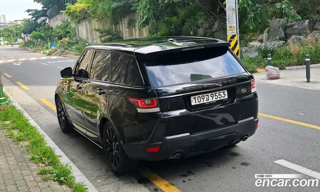 Land Rover Range Rover Sport 2016 3.0 автомат (гидро), миниатюра 3 Land Rover Range Rover Sport 2016 3.0 автомат (гидро), миниатюра 3