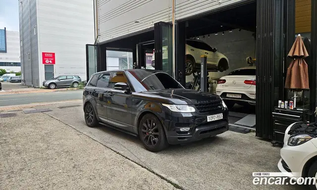Land Rover Range Rover Sport 2016 3.0 автомат (гидро), миниатюра 9 Land Rover Range Rover Sport 2016 3.0 автомат (гидро), миниатюра 9