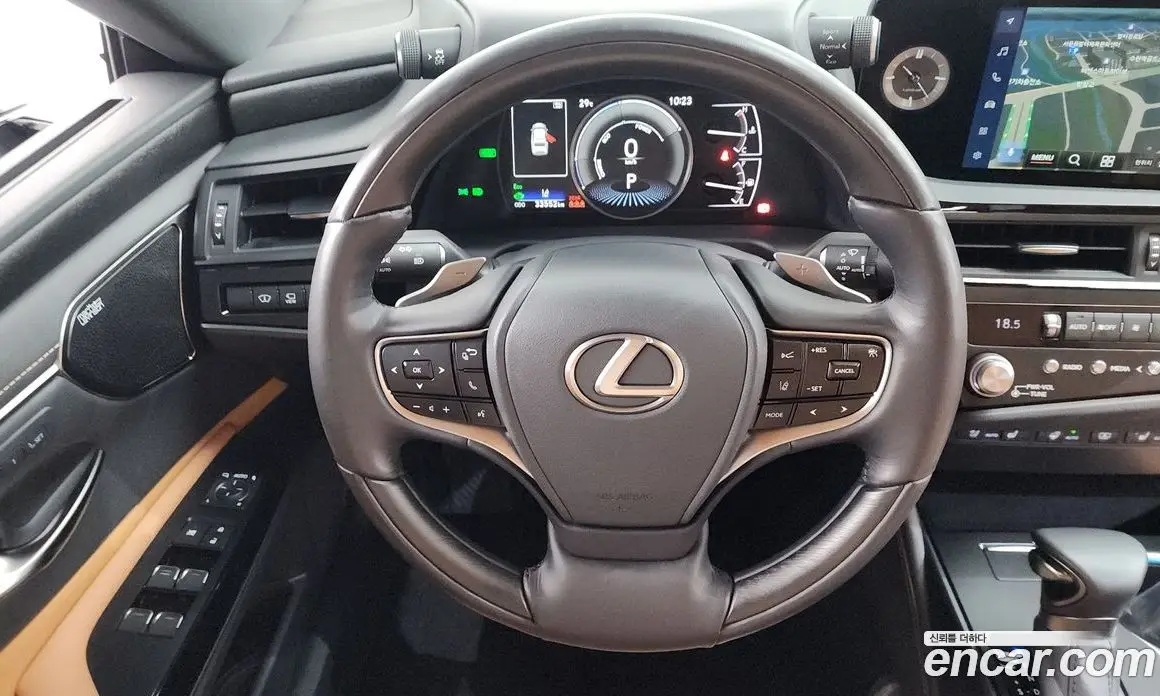 Lexus ES 2024 2.5 автомат (гидро), фото 19