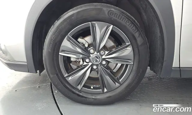 Lexus UX 2020 2.0 автомат (гидро), миниатюра 5 Lexus UX 2020 2.0 автомат (гидро), миниатюра 5