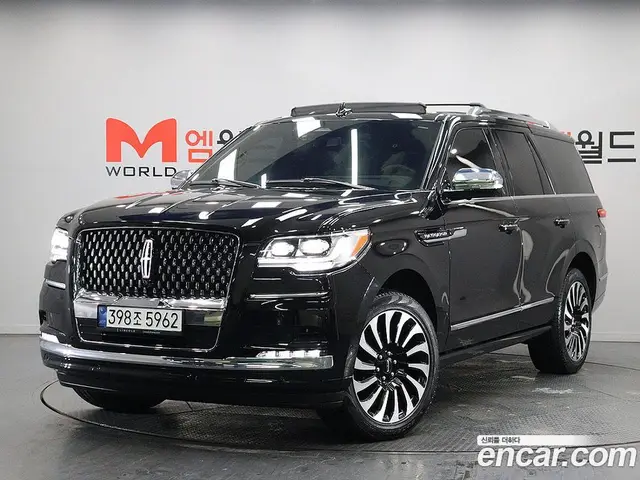 Lincoln Navigator 2023 3.5 автомат (гидро), миниатюра 1 Lincoln Navigator 2023 3.5 автомат (гидро), миниатюра 1