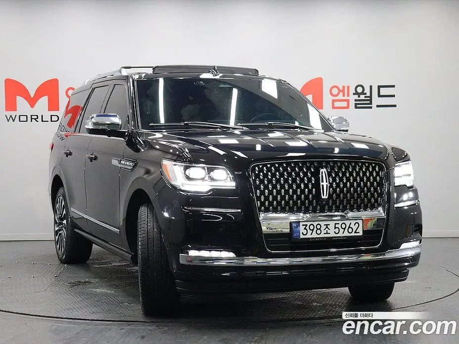 Lincoln Navigator 2023 3.5 автомат (гидро), фото 2 Lincoln Navigator 2023 3.5 автомат (гидро), фото 2