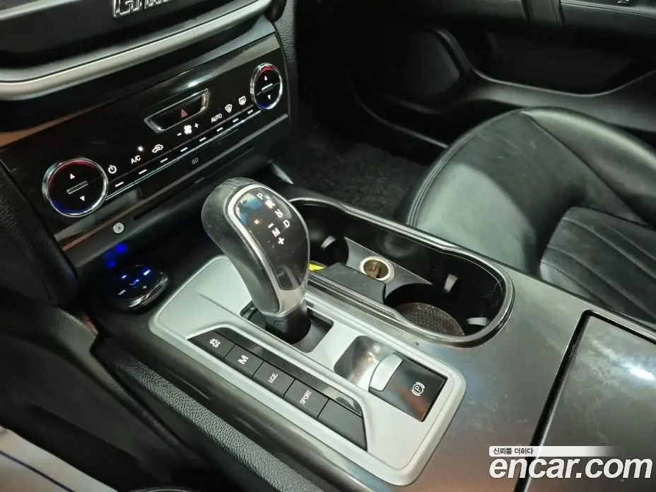 Maserati Ghibli 2016 3.0 автомат (гидро), фото 12 Maserati Ghibli 2016 3.0 автомат (гидро), фото 12