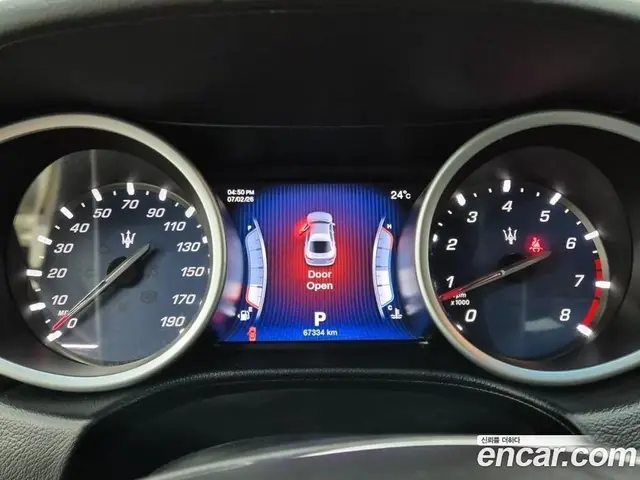 Maserati Ghibli 2016 3.0 автомат (гидро), миниатюра 8 Maserati Ghibli 2016 3.0 автомат (гидро), миниатюра 8