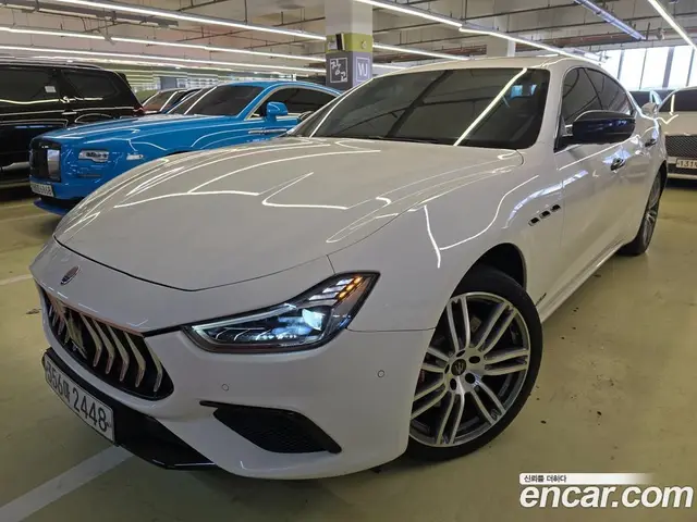 Maserati Ghibli 2019 3.0 автомат (гидро), миниатюра 1 Maserati Ghibli 2019 3.0 автомат (гидро), миниатюра 1