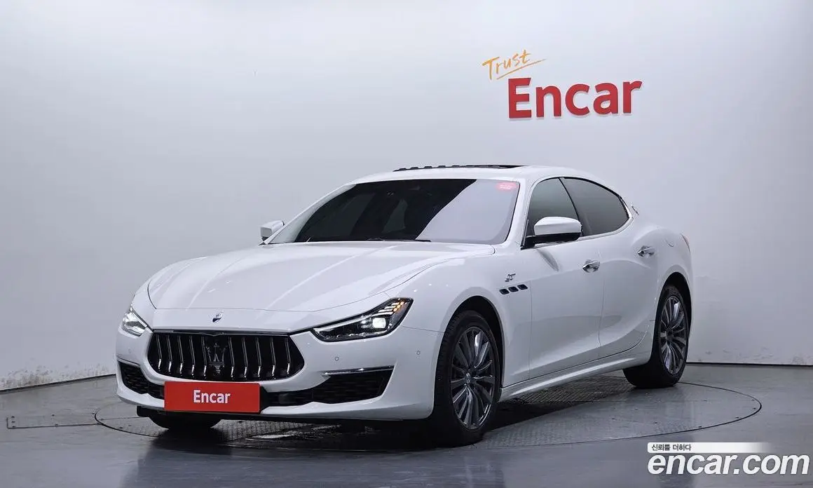 Maserati Ghibli 2022 2.0 автомат (гидро), фото 1 Maserati Ghibli 2022 2.0 автомат (гидро), фото 1