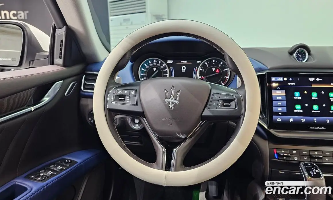Maserati Ghibli 2022 2.0 автомат (гидро), фото 19 Maserati Ghibli 2022 2.0 автомат (гидро), фото 19