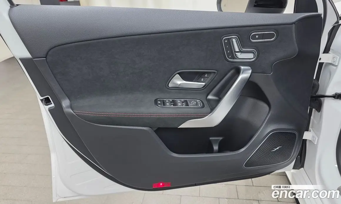 Mercedes-Benz A-Class 2025 2.0 автомат (гидро), фото 13 Mercedes-Benz A-Class 2025 2.0 автомат (гидро), фото 13