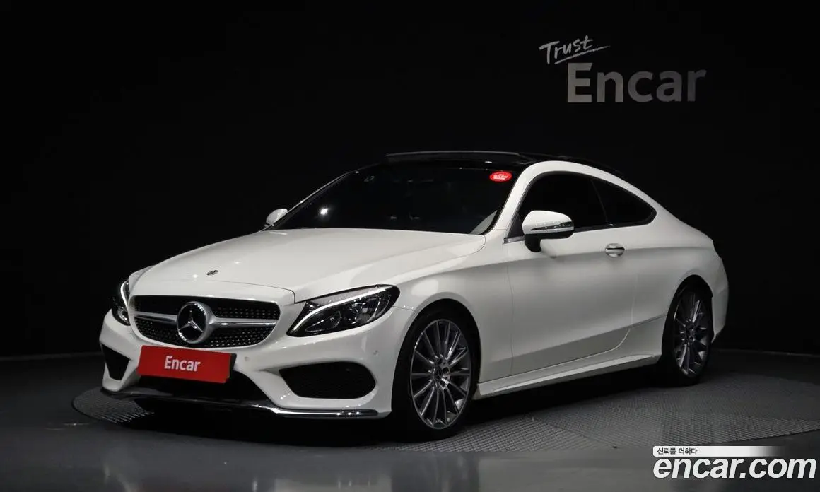 Mercedes-Benz C-Class 2018 2.0 автомат (гидро), фото 1 Mercedes-Benz C-Class 2018 2.0 автомат (гидро), фото 1