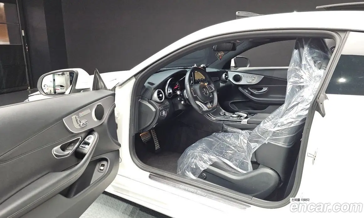 Mercedes-Benz C-Class 2018 2.0 автомат (гидро), фото 13 Mercedes-Benz C-Class 2018 2.0 автомат (гидро), фото 13