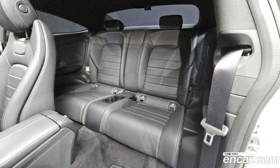 Mercedes-Benz C-Class 2018 2.0 автомат (гидро), фото 16 Mercedes-Benz C-Class 2018 2.0 автомат (гидро), фото 16