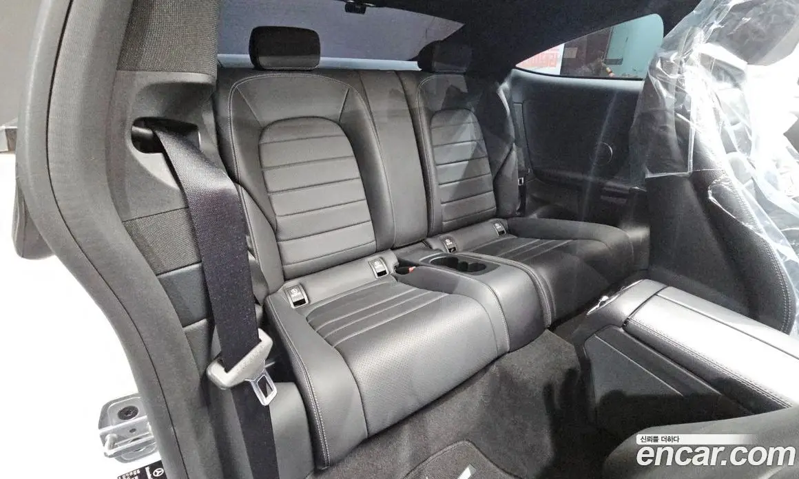 Mercedes-Benz C-Class 2018 2.0 автомат (гидро), фото 17 Mercedes-Benz C-Class 2018 2.0 автомат (гидро), фото 17