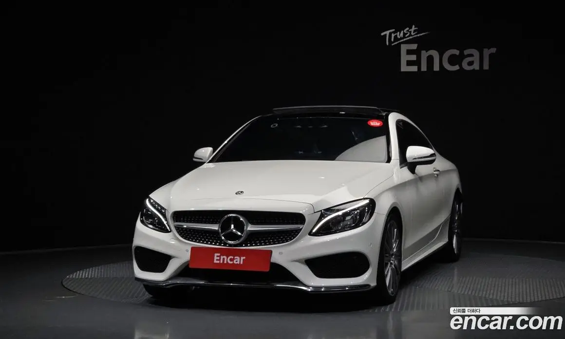 Mercedes-Benz C-Class 2018 2.0 автомат (гидро), фото 3 Mercedes-Benz C-Class 2018 2.0 автомат (гидро), фото 3