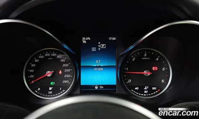 Mercedes-Benz C-Class 2019 1.9 автомат (гидро), миниатюра 11
