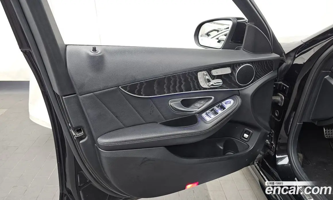 Mercedes-Benz C-Class 2019 1.9 автомат (гидро), фото 14