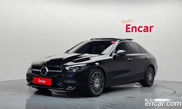 Mercedes-Benz C-Class 2023 2.0 автомат (гидро), миниатюра 1