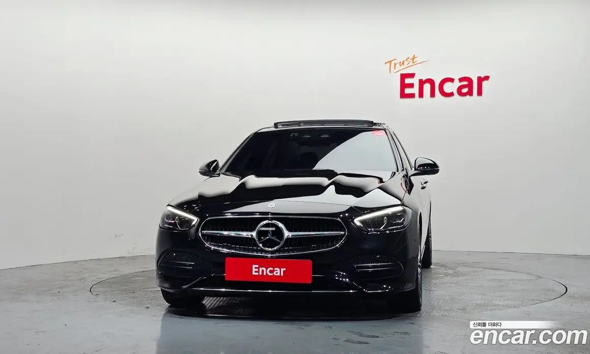 Mercedes-Benz C-Class 2023 2.0 автомат (гидро), фото 3