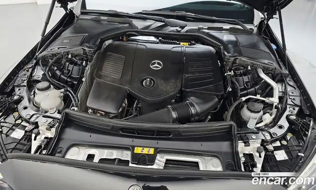 Mercedes-Benz C-Class 2023 2.0 автомат (гидро), миниатюра 6