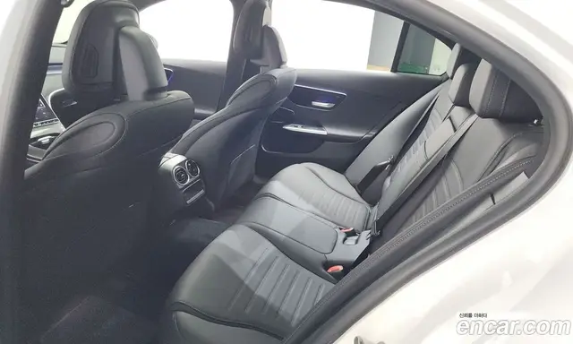 Mercedes-Benz C-Class 2024 2.0 автомат (гидро), миниатюра 11 Mercedes-Benz C-Class 2024 2.0 автомат (гидро), миниатюра 11