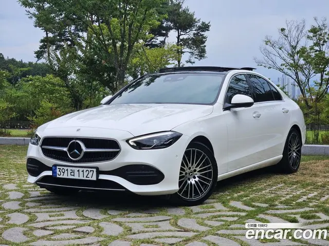 Mercedes-Benz C-Class 2024 2.0 автомат (гидро), миниатюра 2 Mercedes-Benz C-Class 2024 2.0 автомат (гидро), миниатюра 2