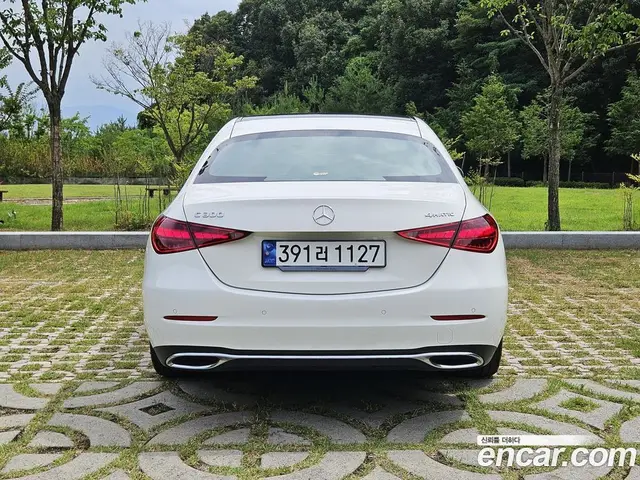 Mercedes-Benz C-Class 2024 2.0 автомат (гидро), миниатюра 5 Mercedes-Benz C-Class 2024 2.0 автомат (гидро), миниатюра 5