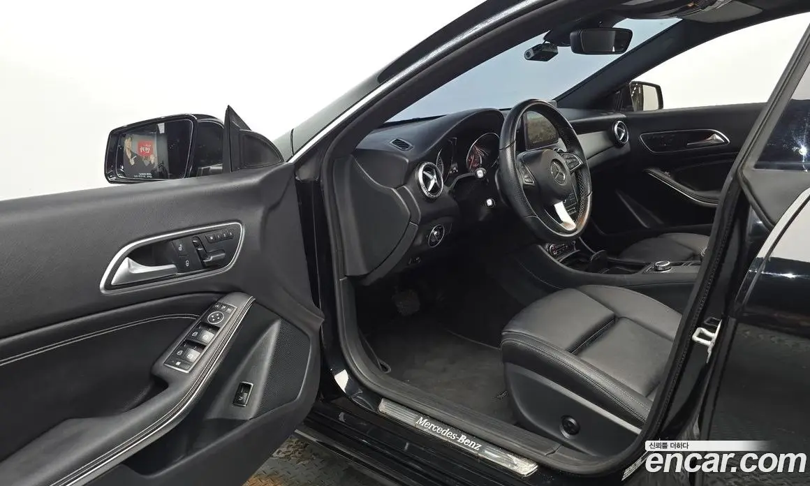 Mercedes-Benz CLA-Class 2016 2.1 автомат (гидро), фото 12