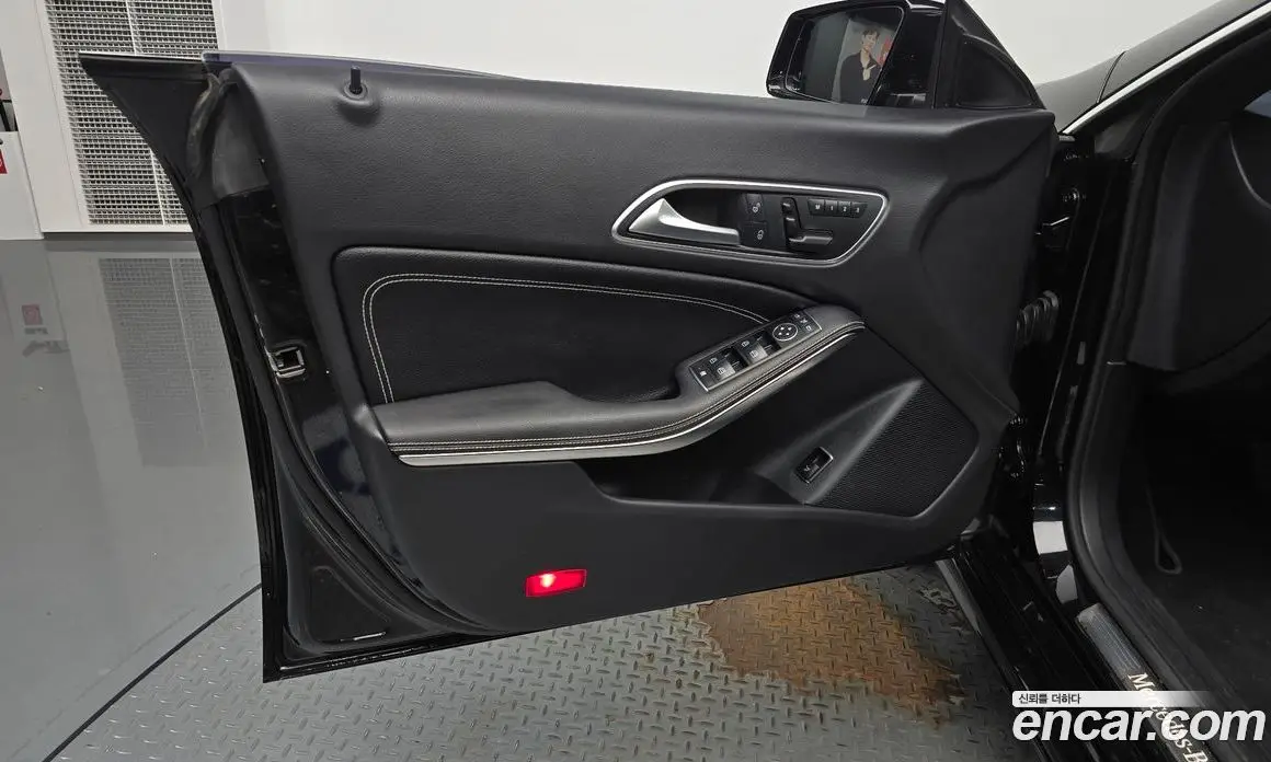 Mercedes-Benz CLA-Class 2016 2.1 автомат (гидро), фото 13