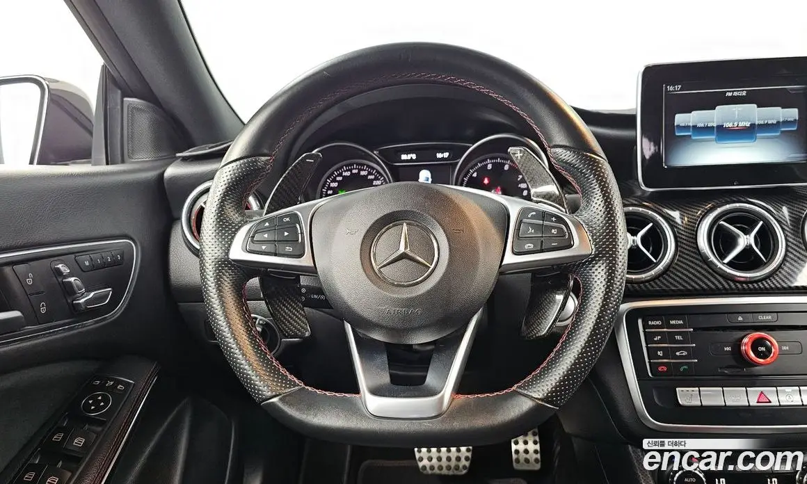 Mercedes-Benz CLA-Class 2018 2.0 автомат (гидро), фото 13 Mercedes-Benz CLA-Class 2018 2.0 автомат (гидро), фото 13